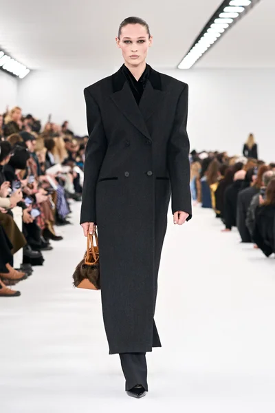 Look 6